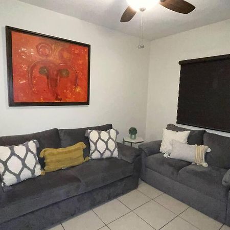 Casa Eliseos, A 5 Minutos De La Linea Fronteriza Villa Nogales  ภายนอก รูปภาพ