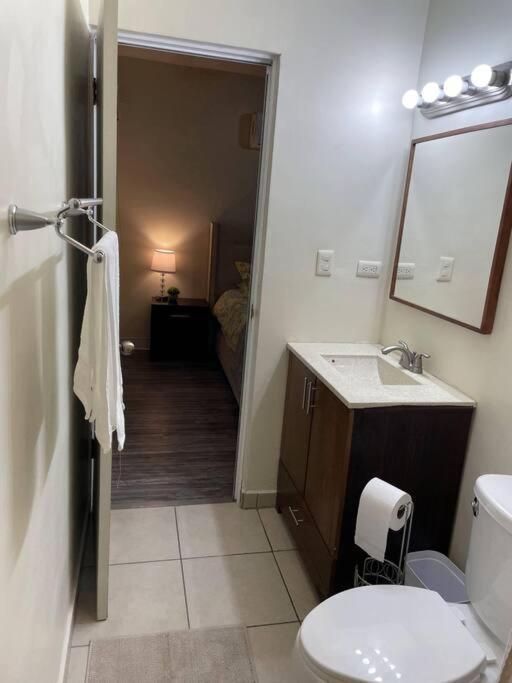 Casa Eliseos, A 5 Minutos De La Linea Fronteriza Villa Nogales  ภายนอก รูปภาพ