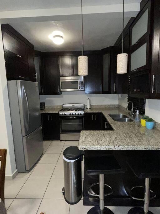 Casa Eliseos, A 5 Minutos De La Linea Fronteriza Villa Nogales  ภายนอก รูปภาพ